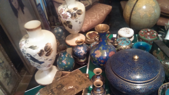Auction Photo