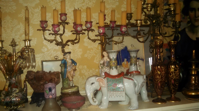 Auction Photo
