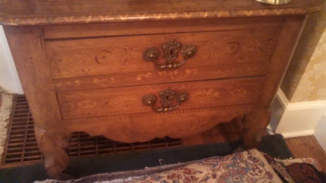 Auction Photo