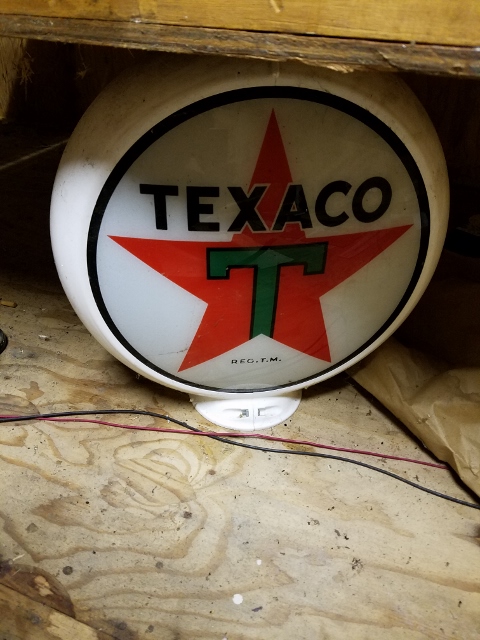 Auction Photo
