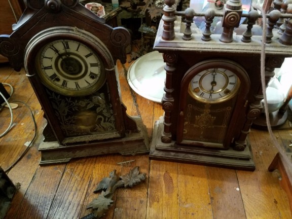 Auction Photo