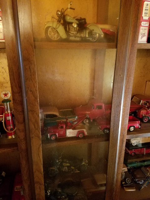 Auction Photo