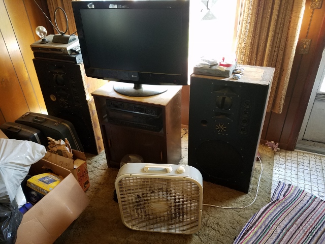 Auction Photo