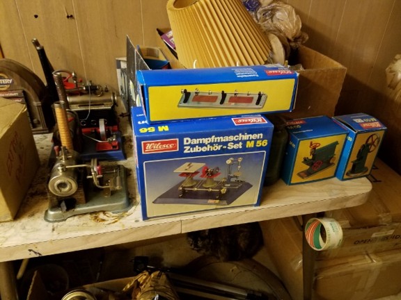 Auction Photo