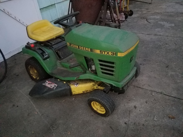 Auction Photo