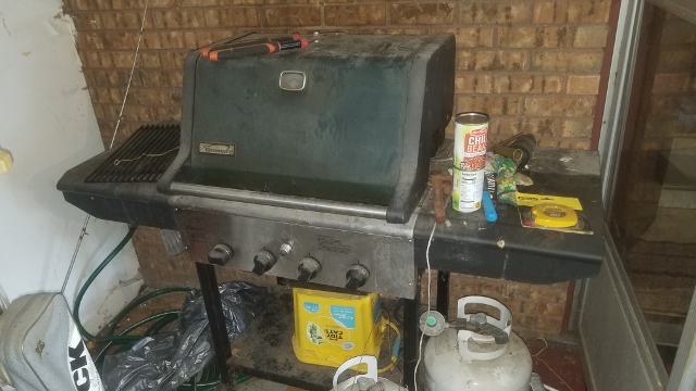 Auction Photo