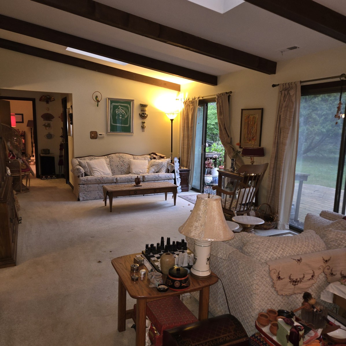 Auction Photo