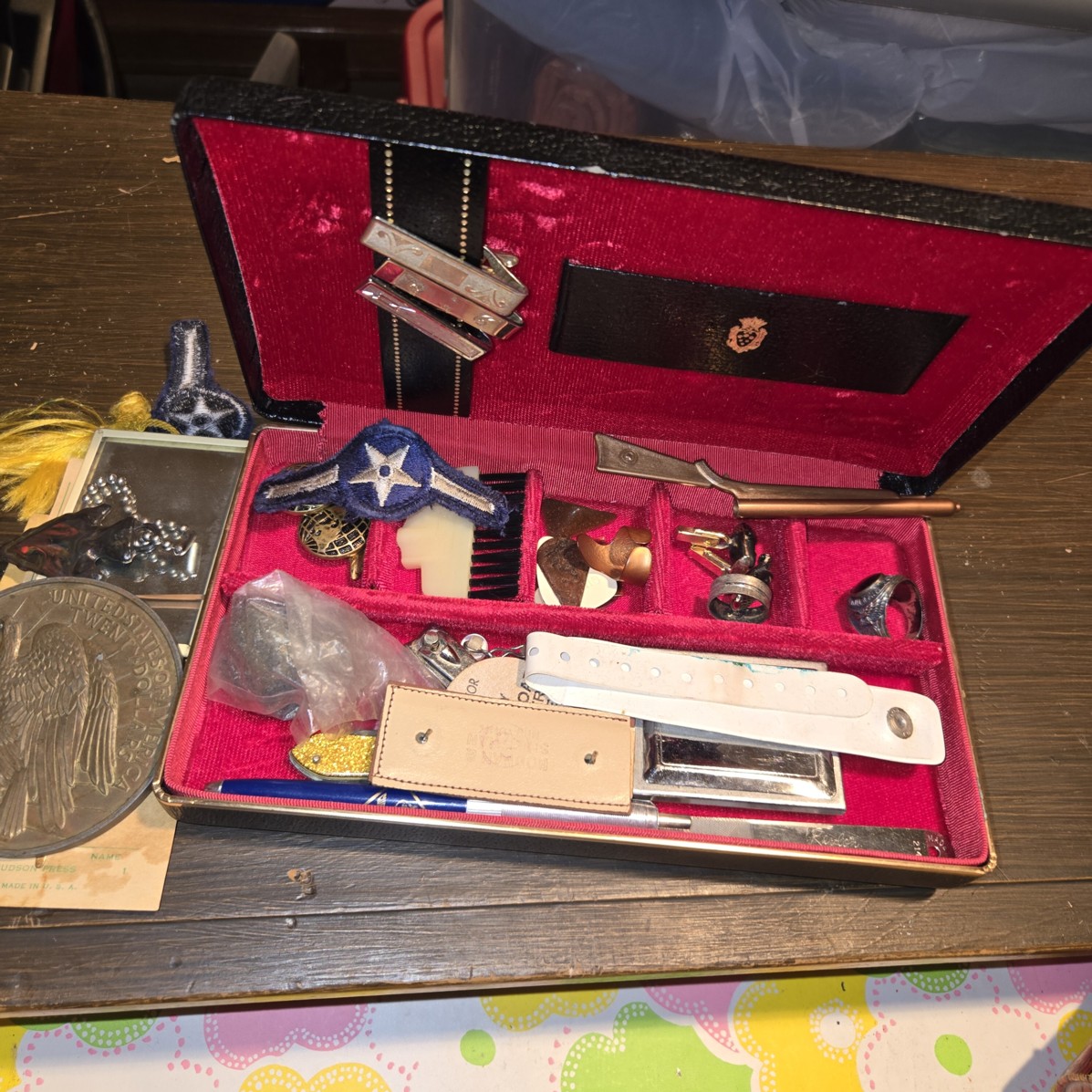 Auction Photo