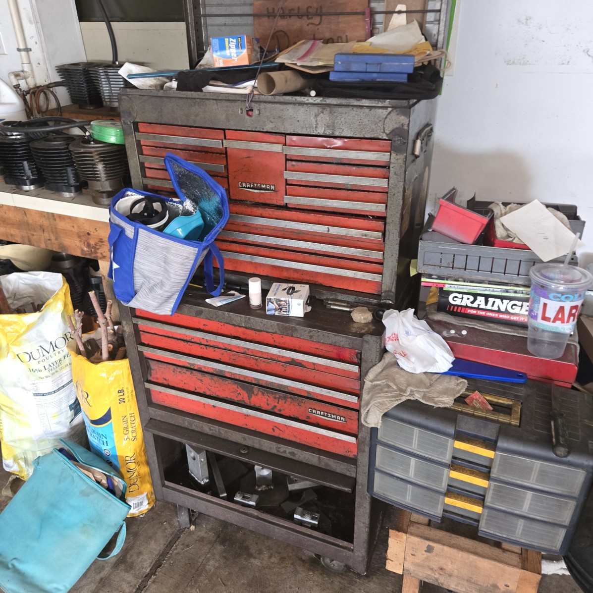 Auction Photo