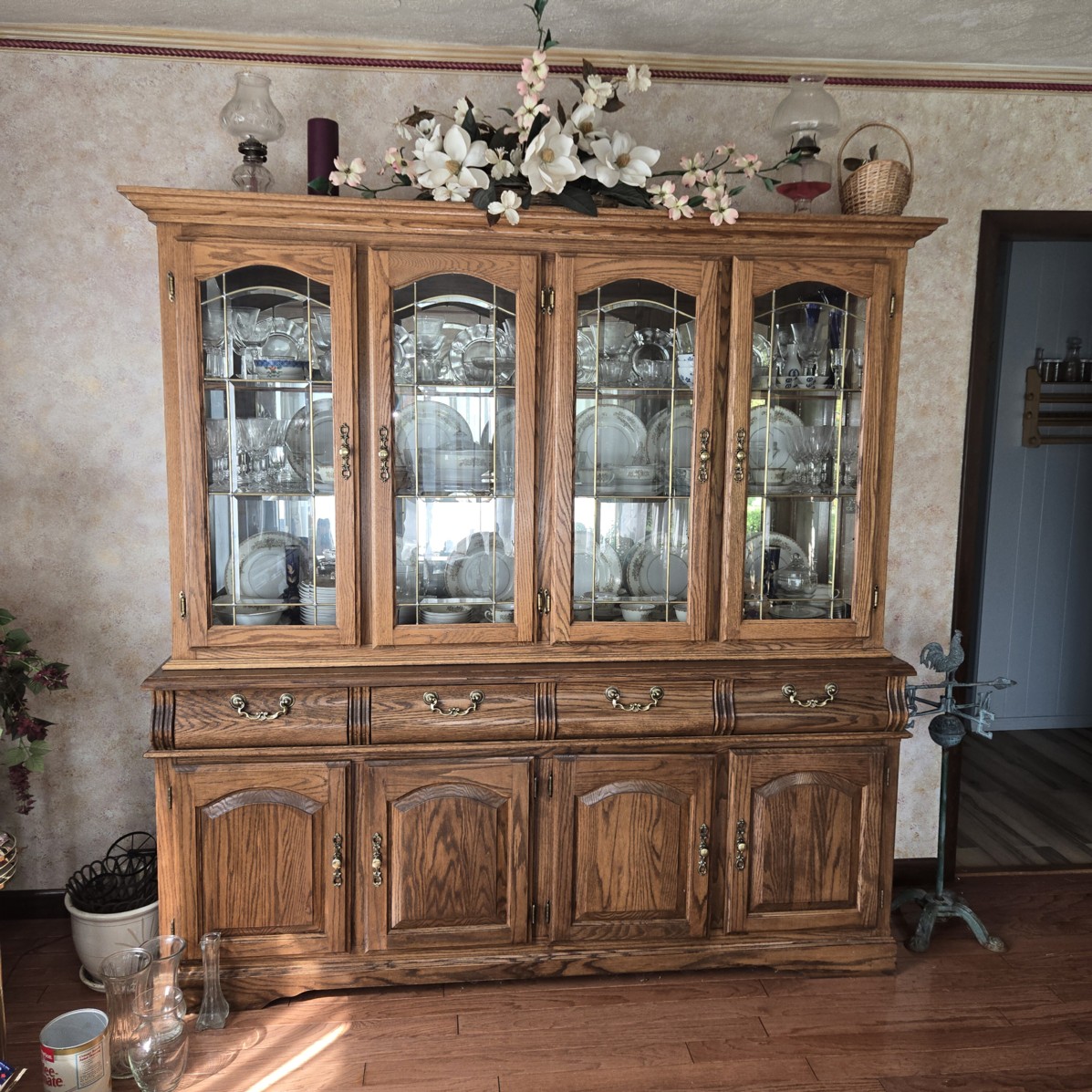 Auction Photo
