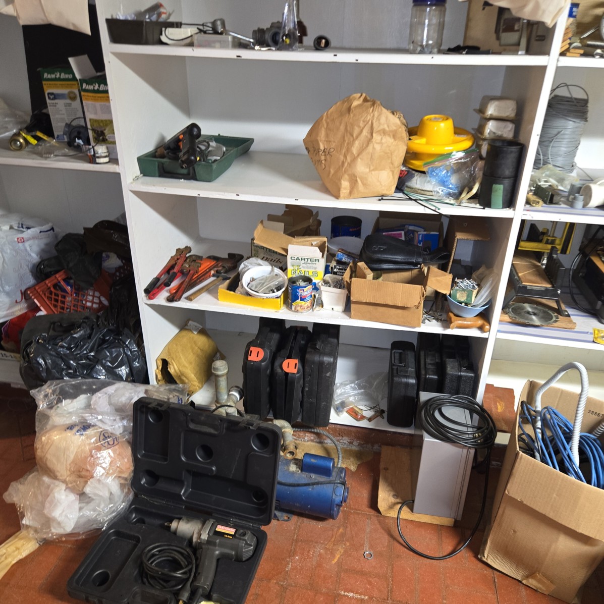 Auction Photo