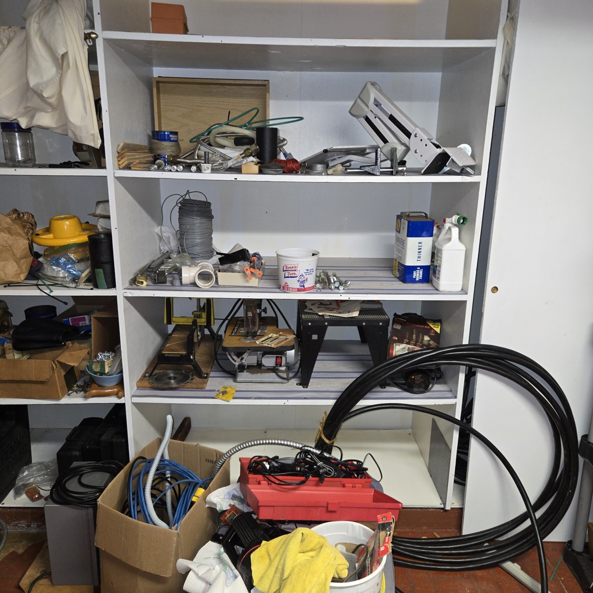 Auction Photo
