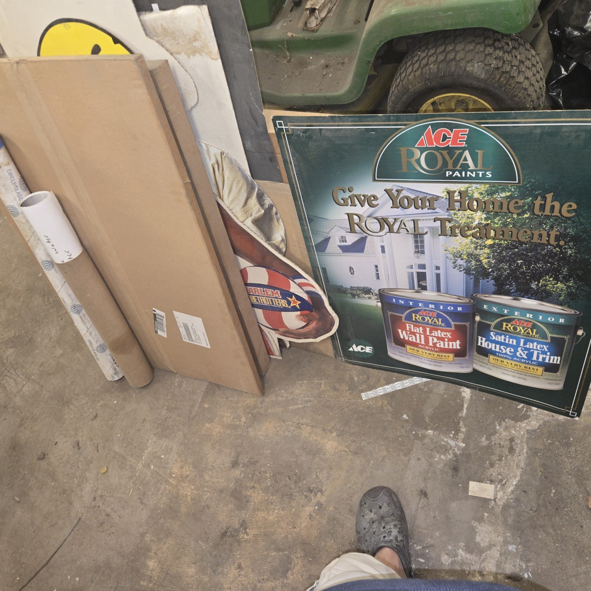 Auction Photo