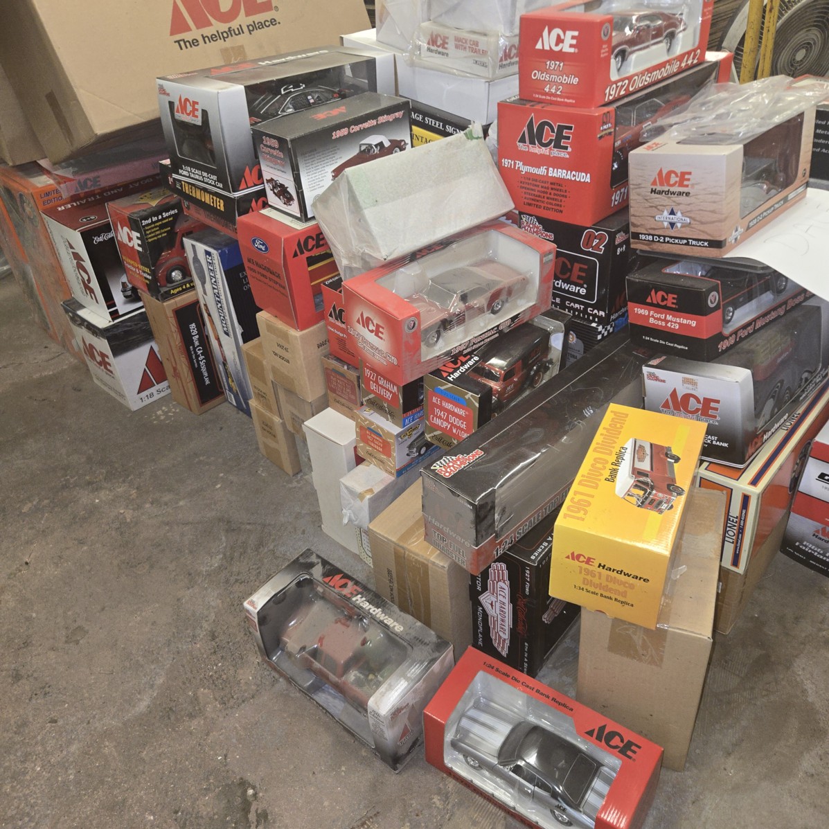 Auction Photo