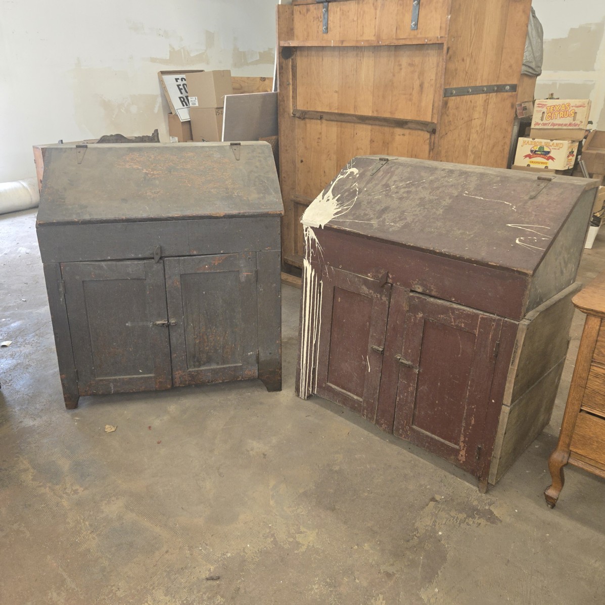Auction Photo