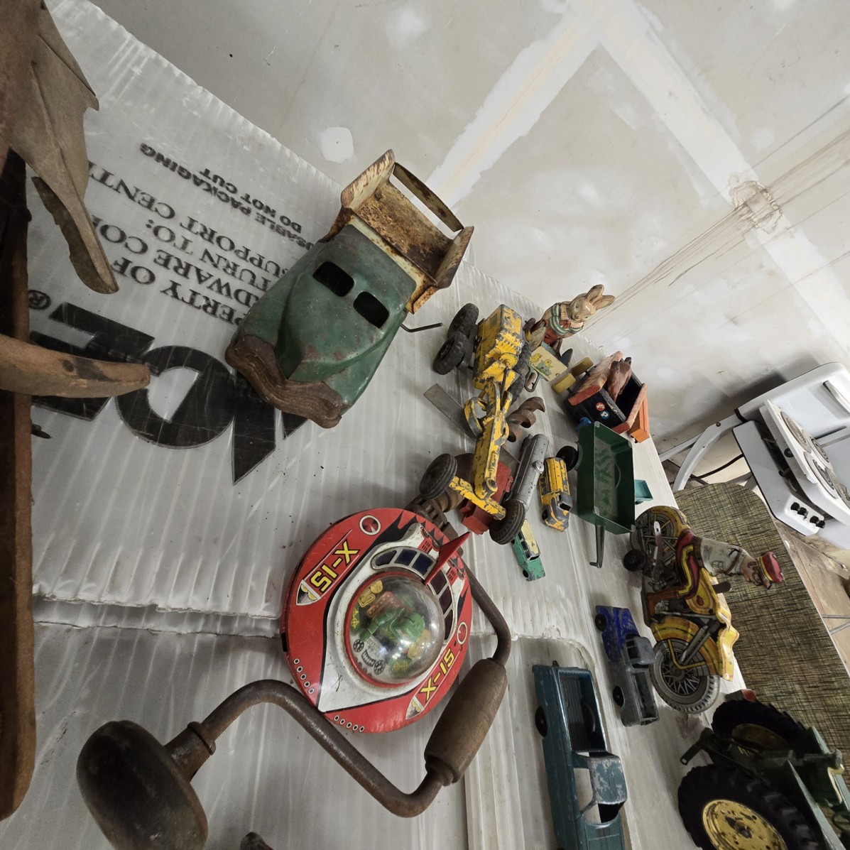 Auction Photo